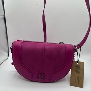 Steve Madden suede Theoo crossbody.  Color fushia